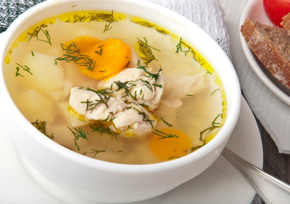 receta caldo de pollo