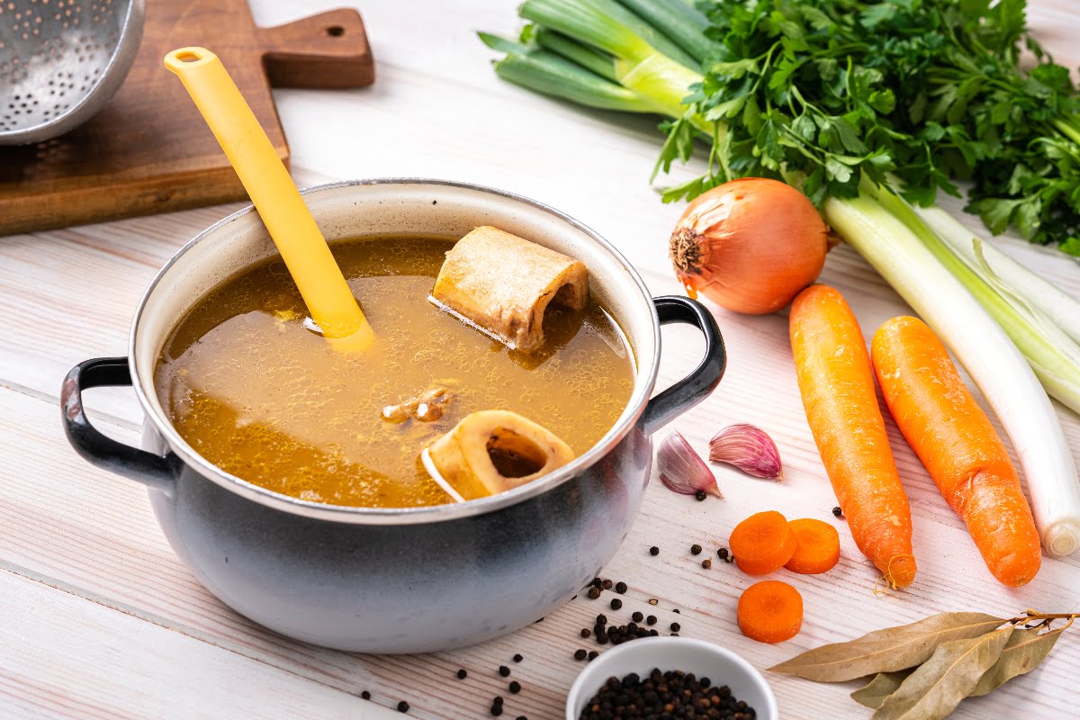 Receta de caldo de huesos o bone broth