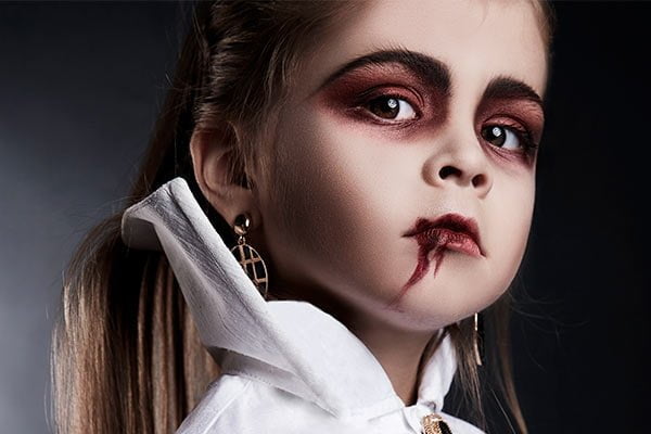 Maquillaje de Halloween niños vampiritos