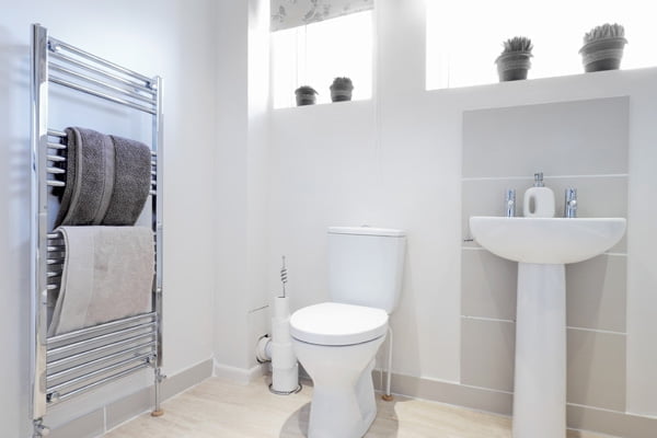 limpieza de baño