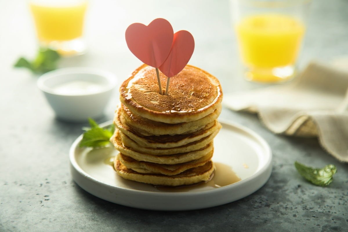 Brochetas de hot cakes
