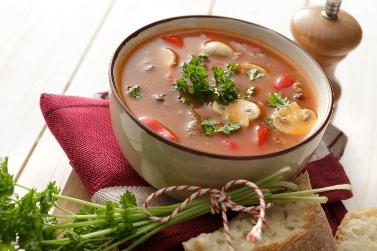 pozole-vegetariano-champiñones