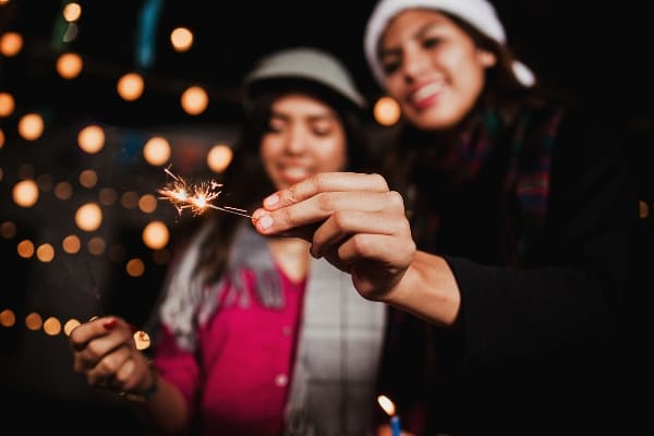 luces-de-bengala-en-las-posadas