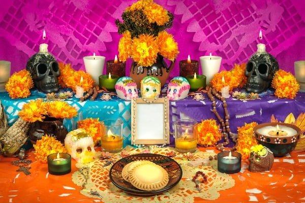 Platillos indispensables en tu Día de Muertos