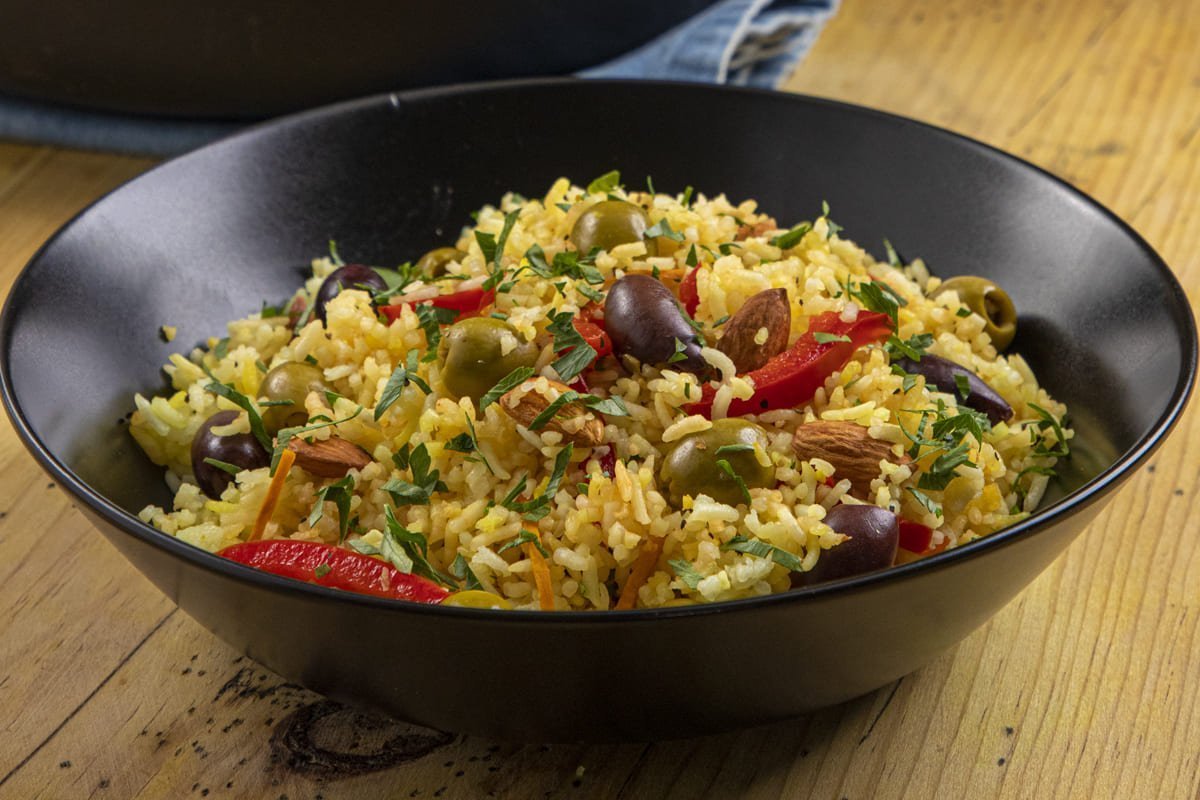 Arroz español con aceitunas