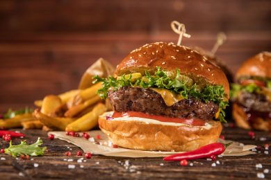 como preparar carne para hamburguesa